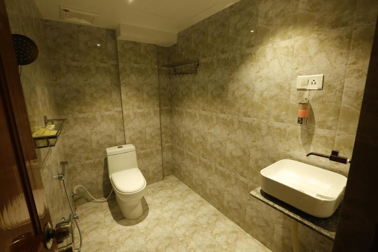 Nitheesh Residency Ξενοδοχείο Kanchipuram Εξωτερικό φωτογραφία
